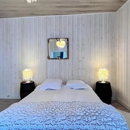 Ferienhaus La Grange De Lucien